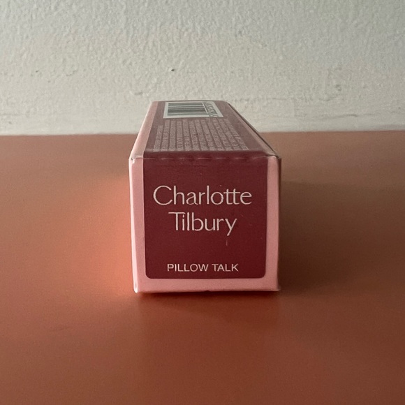 Charlotte Tilbury Pillow Talk Matte Revolution- Pillow Talk - BNIB - Picture 5 of 5